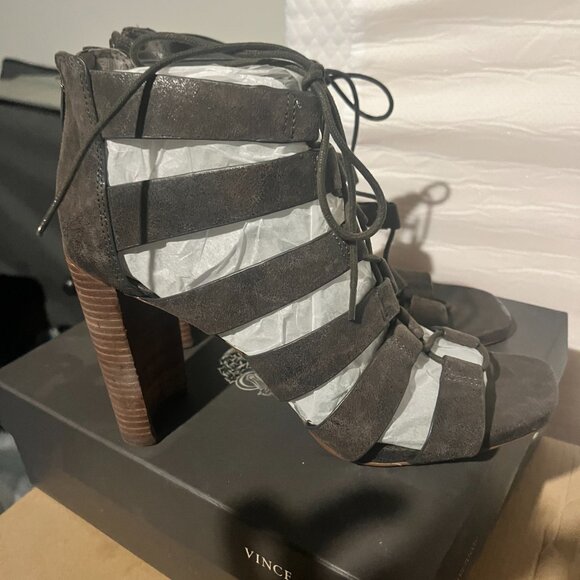 Vince Camuto Block Heel Sandal Size 11 - Picture 1 of 5
